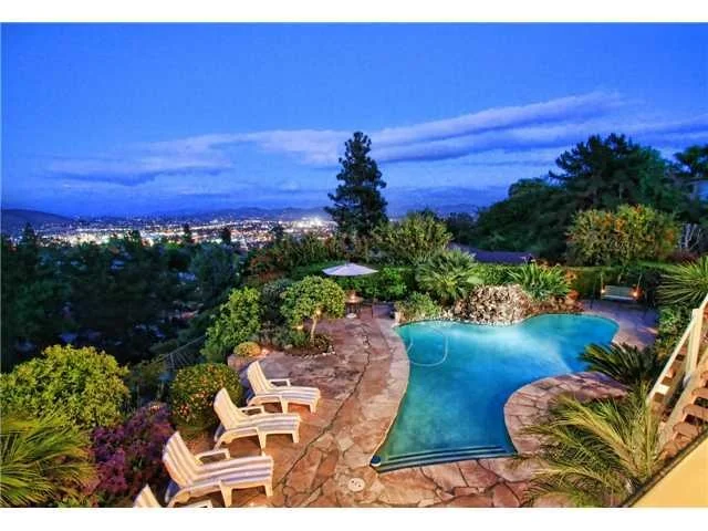 Unit for sale at 1600 View Way, El Cajon, CA 92020