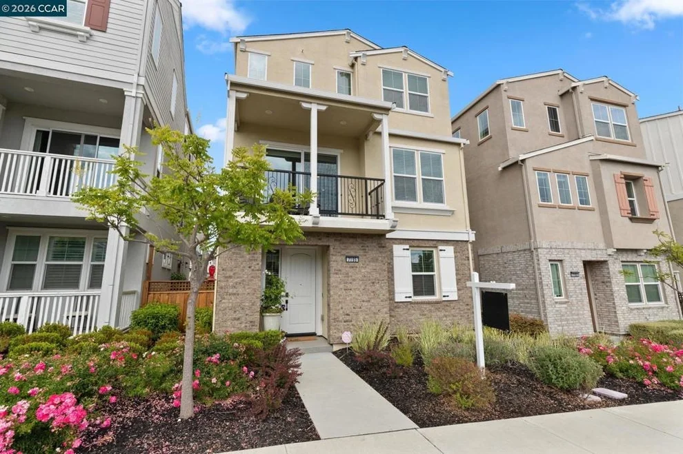 Unit for sale at 7195 Calistoga Ln, Dublin, CA 94568