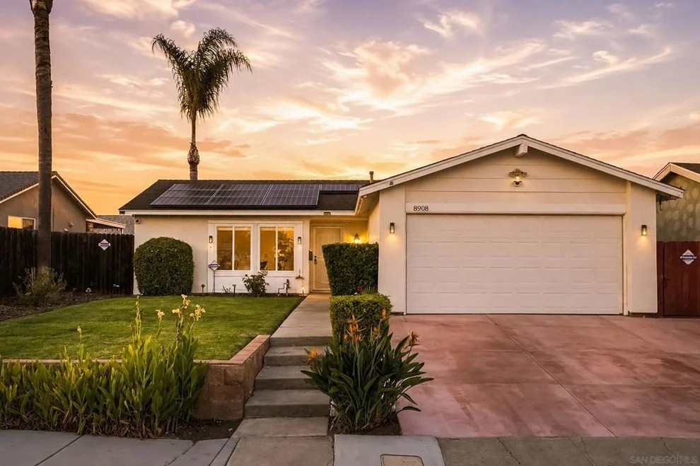 Unit for sale at 8908 Westmore Rd, San Diego, CA 92126