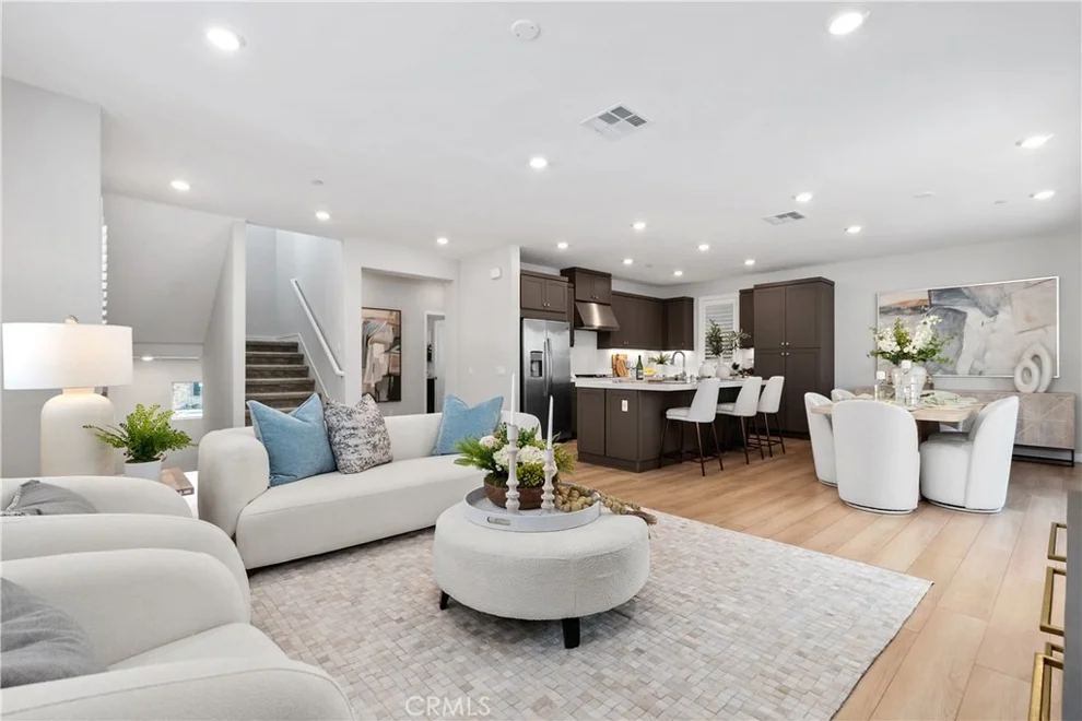 Unit for sale at 601 Catalonia, Lake Forest, CA 92630