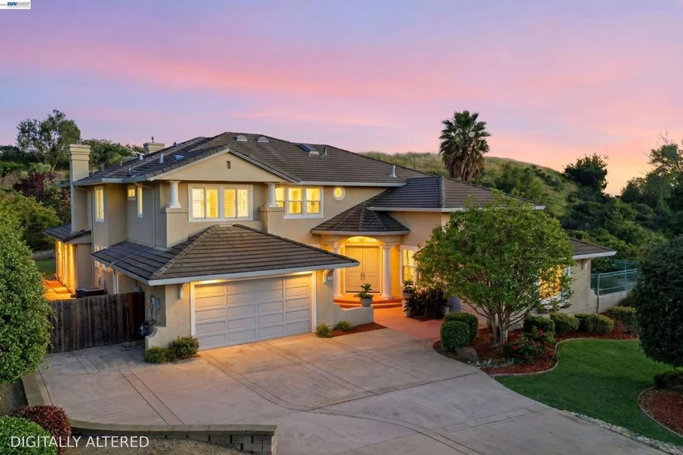 Unit for sale at 48564 Avalon Heights Ter, Fremont, CA 94539