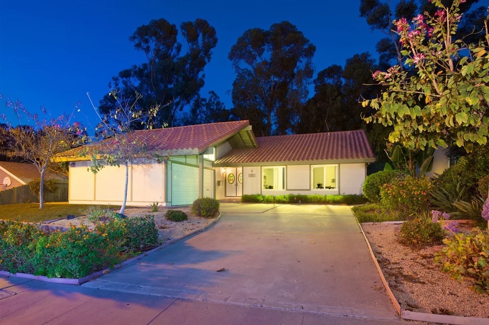 Unit for sale at 10285 Rookwood Dr., San Diego, CA 92131