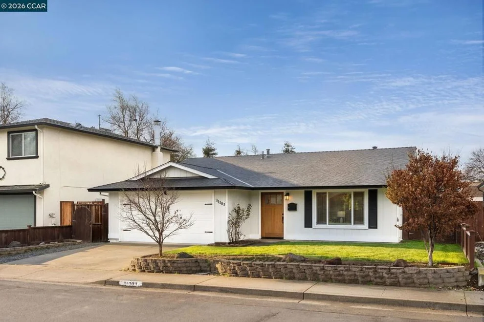 Unit for sale at 31303 Santa Rita Way, Union City, CA 94587