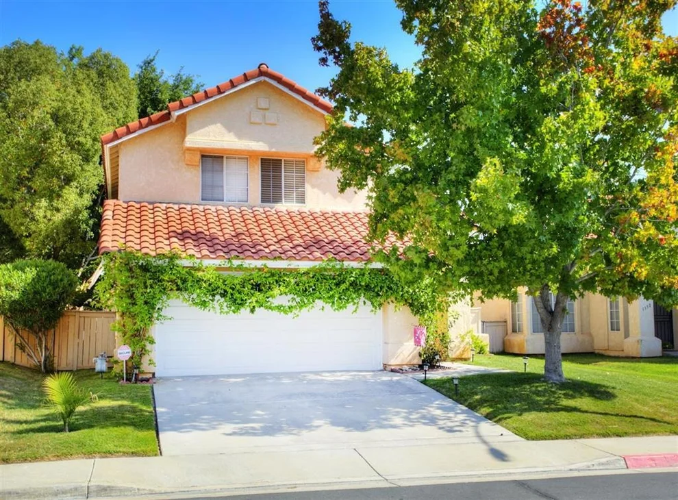 Unit for sale at 1548 Promontory Ridge Way, Vista, CA 92081