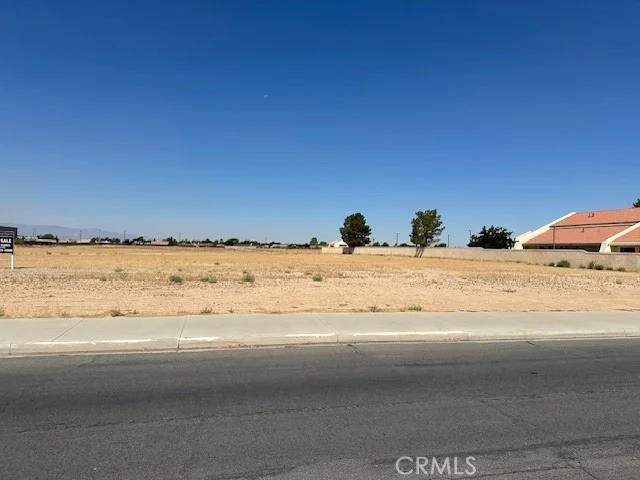 Unit for sale at 0 Navajo Road, Apple Valley, CA 92307