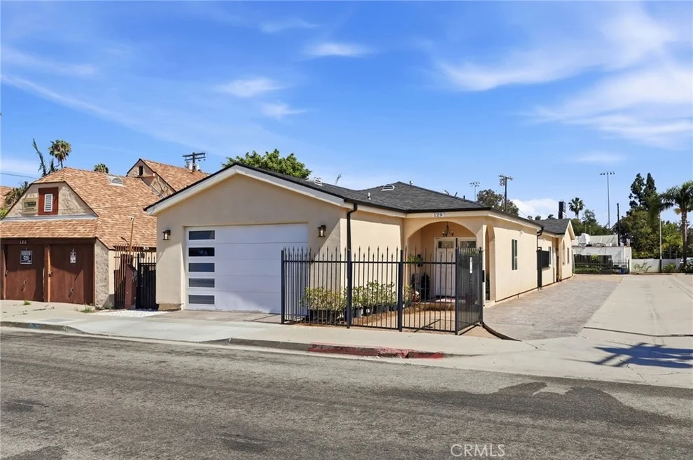 Unit for sale at 127 E N Street, Wilmington, CA 90744