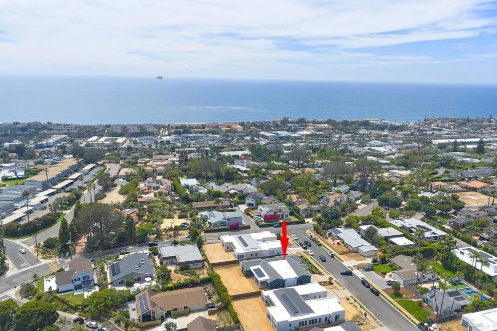 Unit for sale at 409 Bell Ranch Road, Solana Beach, CA 92075