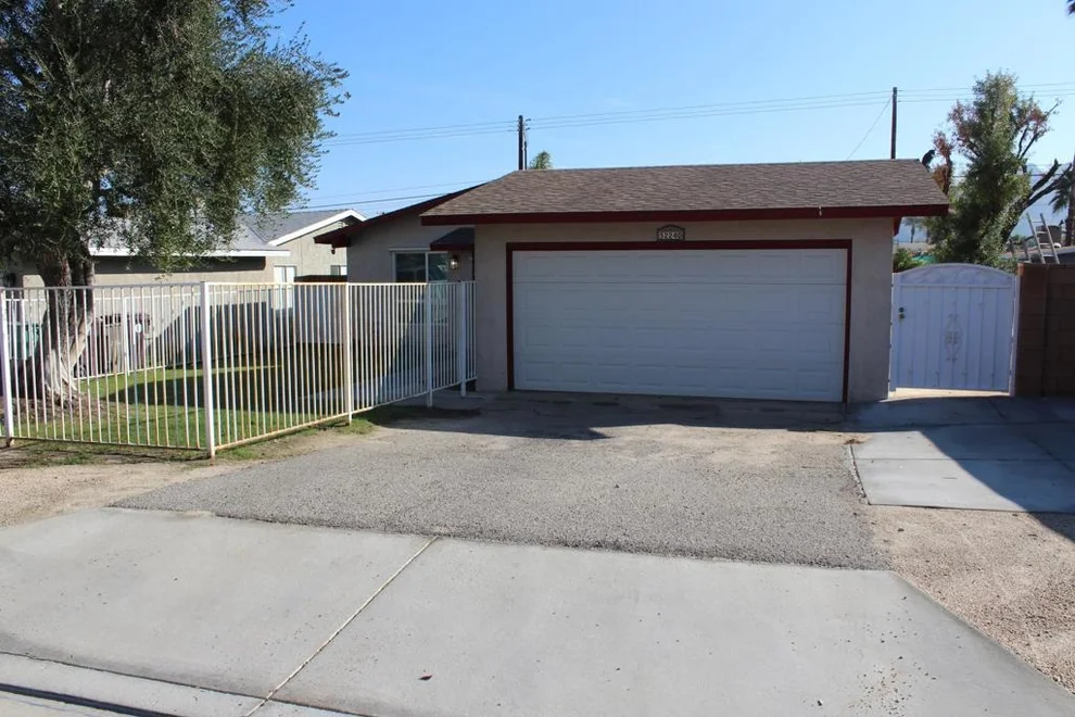 Unit for sale at 52240 Avenida Mendoza, La Quinta, CA 92253