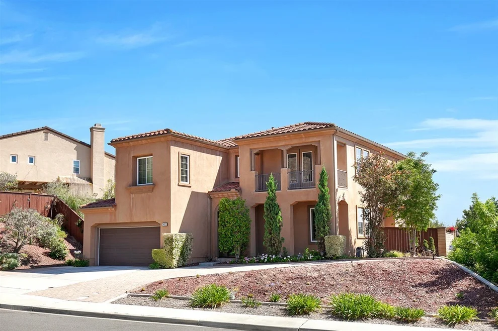 Unit for sale at 402 Plaza Cambria, Chula Vista, CA 91914