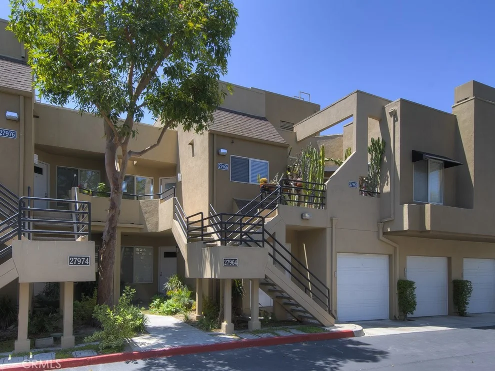 Unit for sale at 27966 Ivory, Mission Viejo, CA 92691