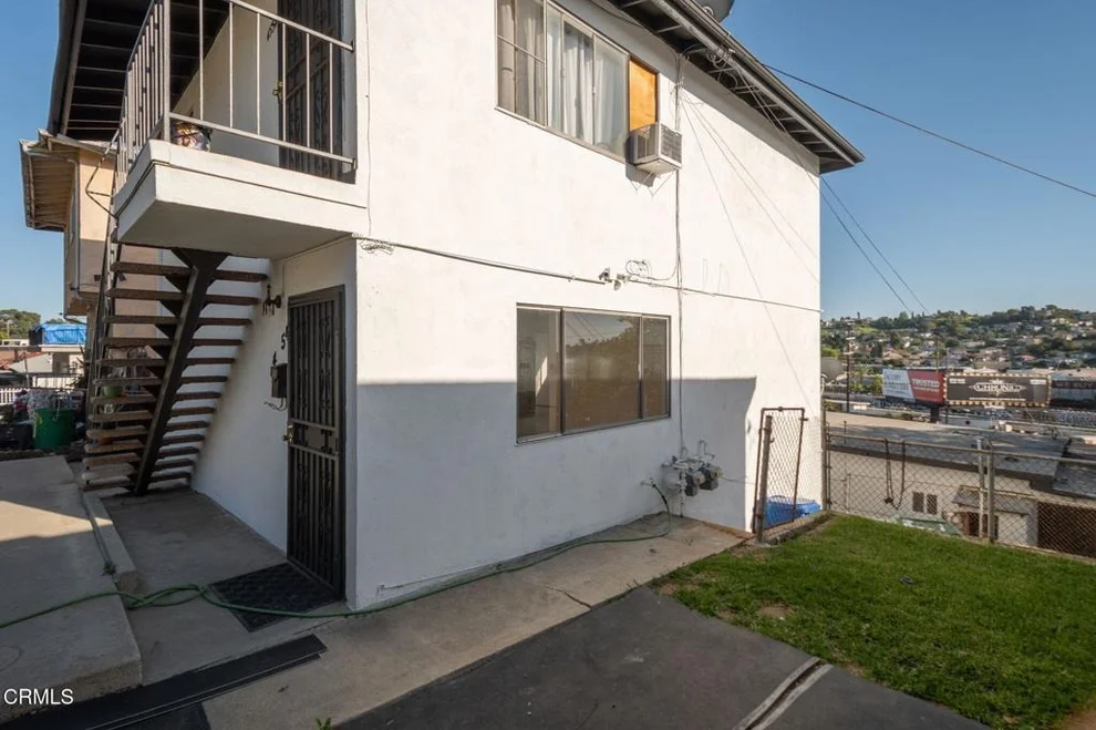 Unit for sale at 4552 Catalpa Street, Los Angeles, CA 90032