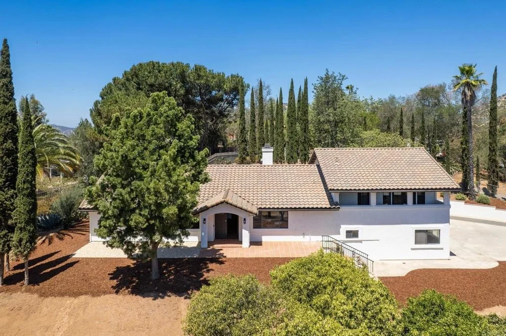 Unit for sale at 1650 Silver Tree Lane, Escondido, CA 92026