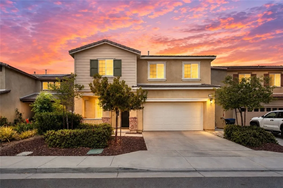 Unit for sale at 24248 Bay Laurel Avenue, Murrieta, CA 92562