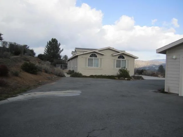 Unit for sale at 28726 Top Of The Pines Lane, Pine Valley, CA 91962