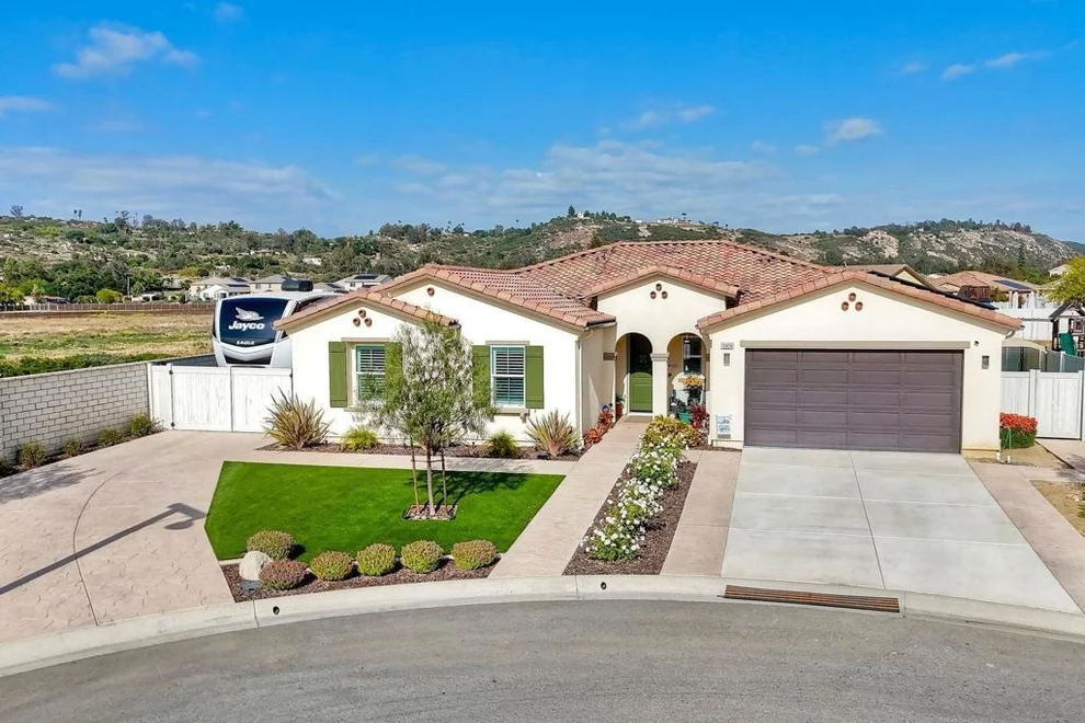 Unit for sale at 13404 Pasture Court, Valley Center, CA 92082