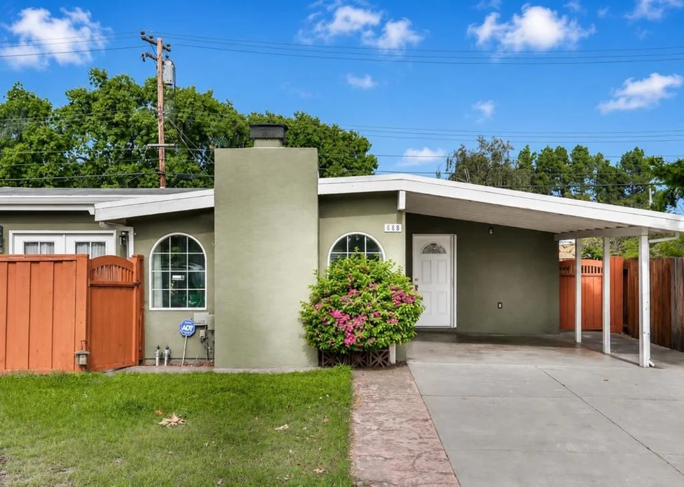 Unit for sale at 688 Woodhams Road, Santa Clara, CA 95051