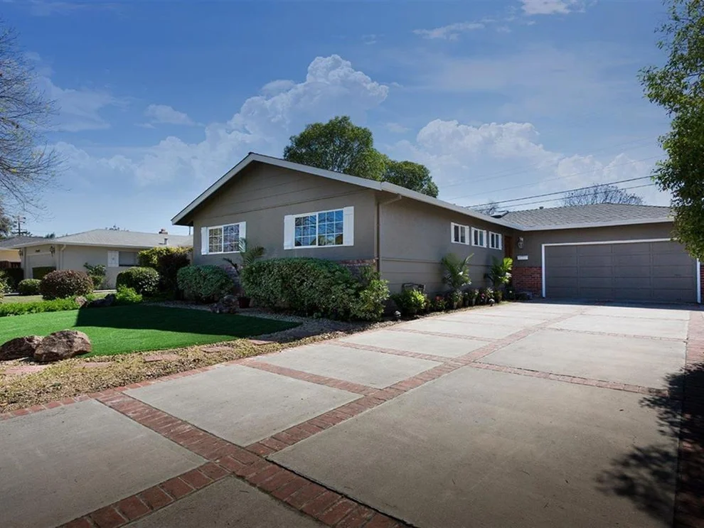 Unit for sale at 1060 Wallace Drive, San Jose, CA 95120