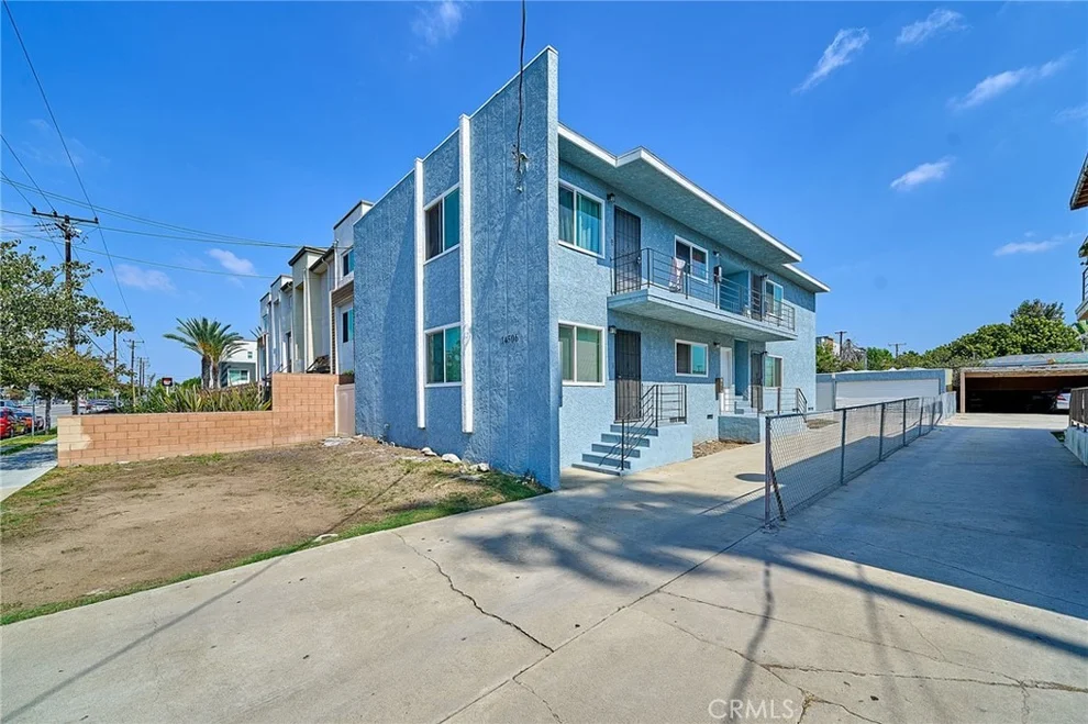 Unit for sale at 14506 S Normandie Avenue, Gardena, CA 90247