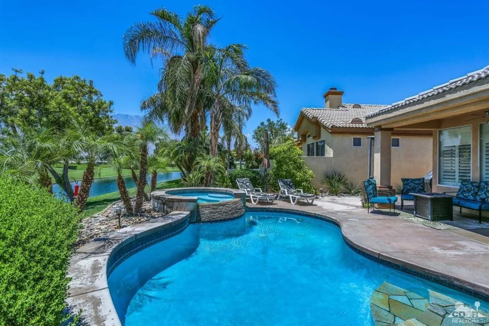 Unit for sale at 29709 W Laguna, Cathedral City, CA 92234