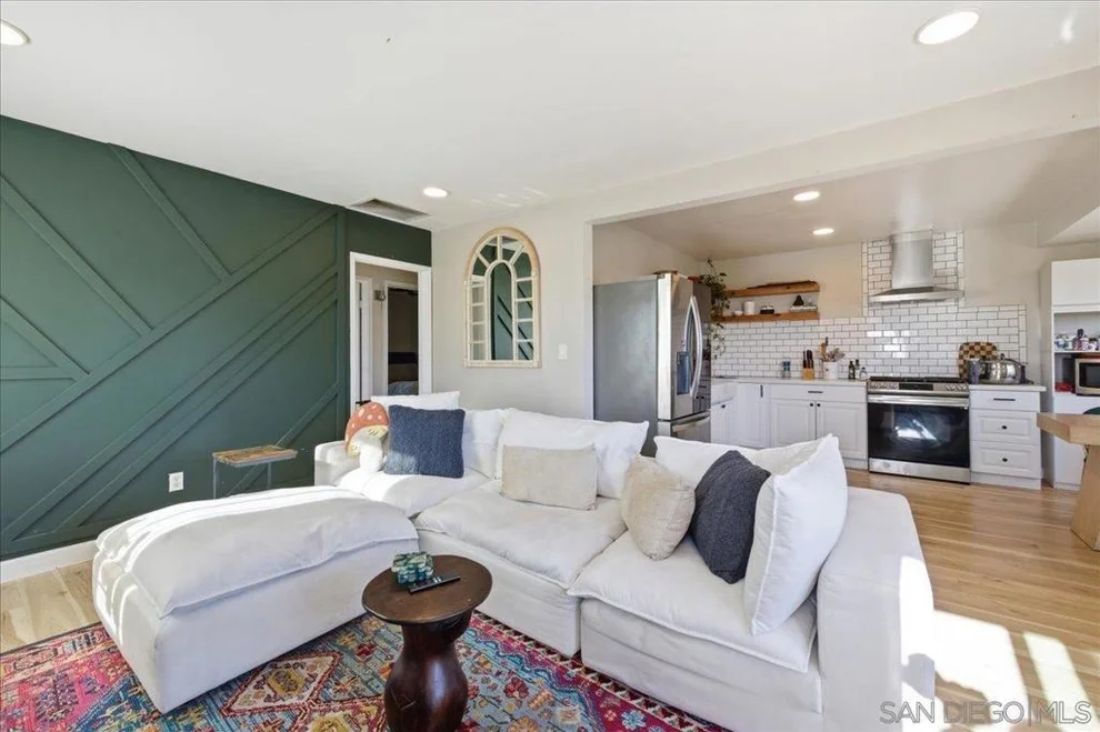 Unit for sale at 5934 Dwight, San Diego, CA 92105