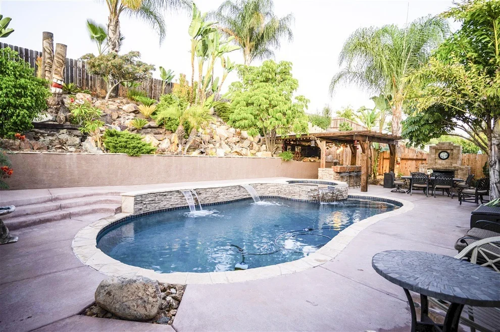 Unit for sale at 9420 Lake Canyon Rd, Santee, CA 92071