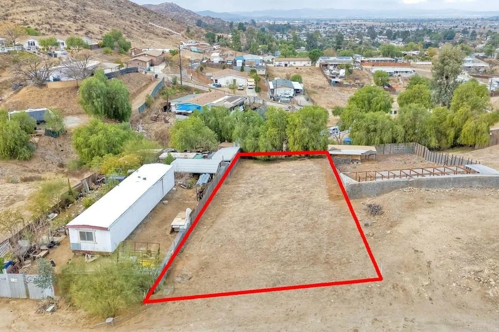 Unit for sale at 0 Osborne Ln.  APN 459-212-021 - LOT 75, Homeland, CA 92548