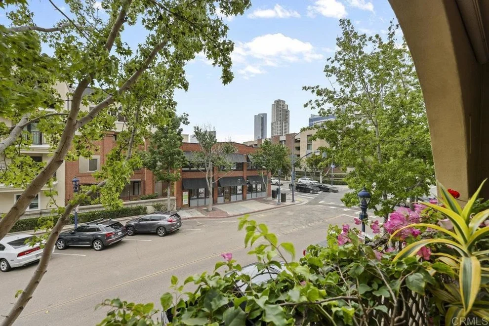 Unit for sale at 301 W G St, San Diego, CA 92101