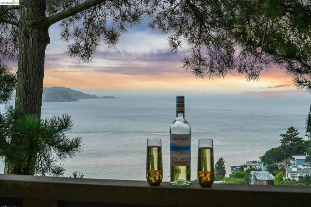 Unit for sale at 103 Marion Ave, Sausalito, CA 94965