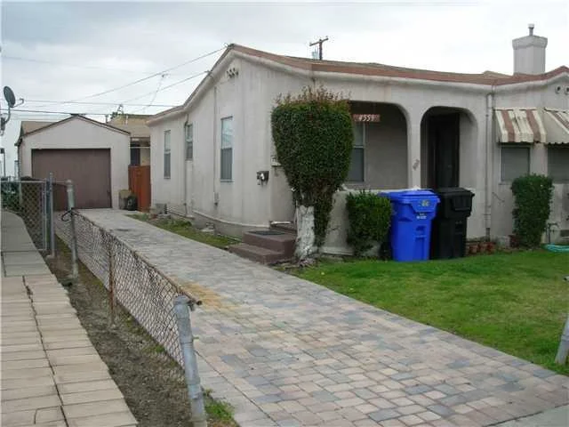 Unit for sale at 4559  4559 1/2 34th Street, San Diego, CA 92116