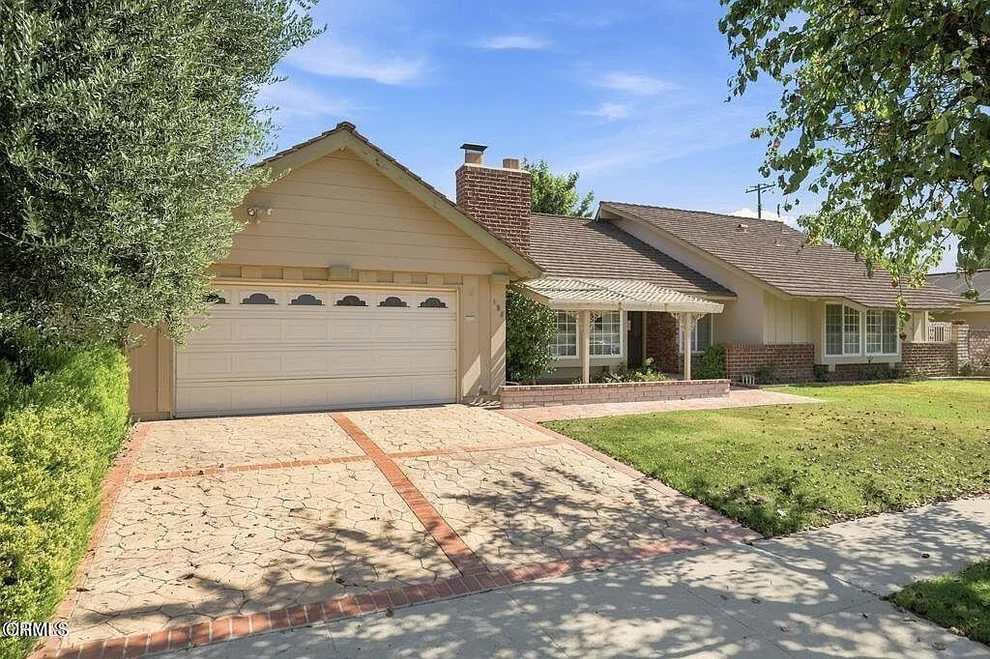 Unit for sale at 195 W Avenida De Las Flores, Thousand Oaks, CA 91360