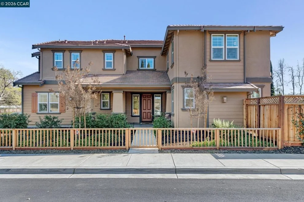 Unit for sale at 929 Autumn Brook Pl., Concord, CA 94518