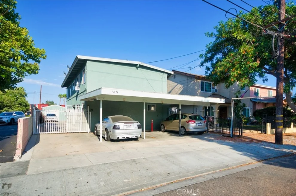 Unit for sale at 5174 Linden, Long Beach, CA 90805