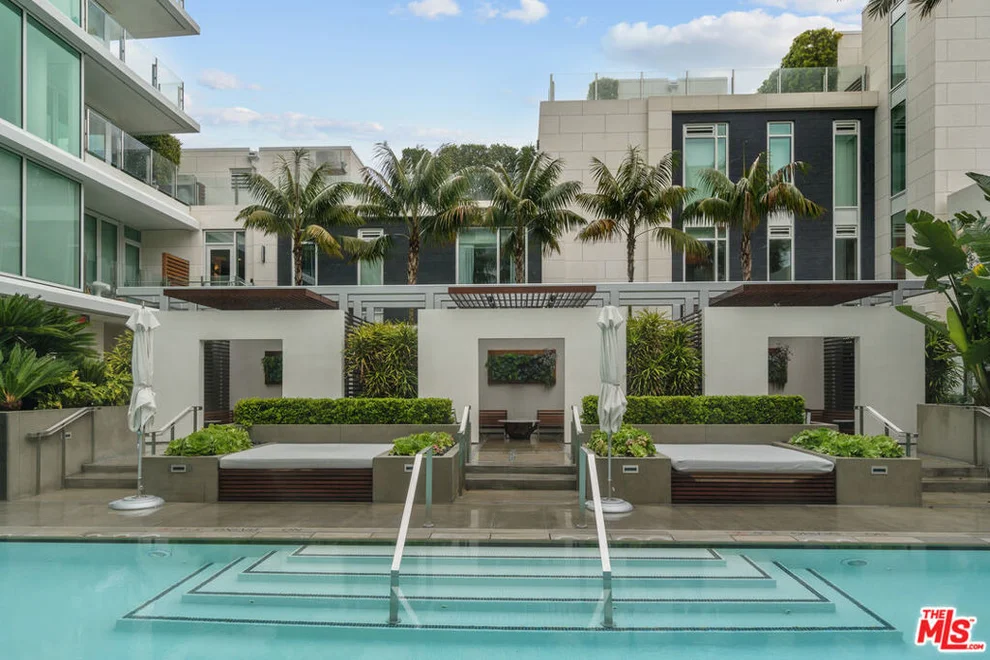 Unit for sale at 9000 W 3rd Street, Los Angeles, CA 90048