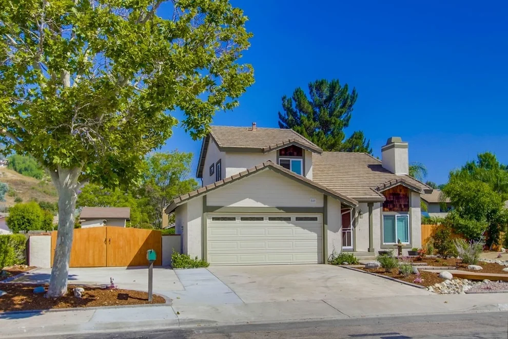 Unit for sale at 840 Sheridan, Escondido, CA 92026