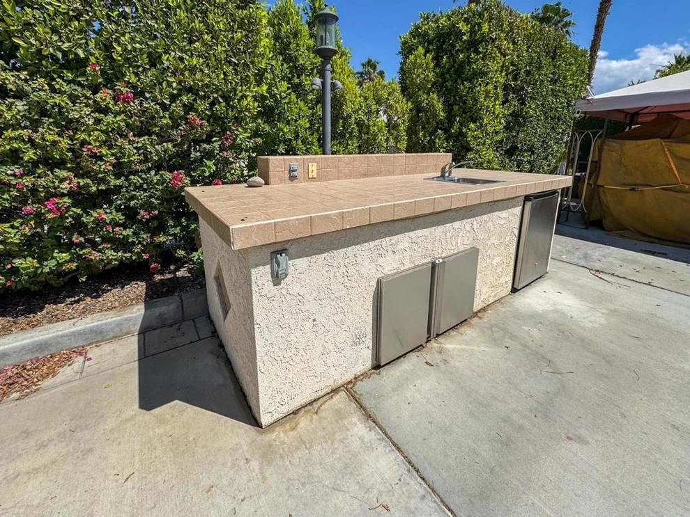Unit for sale at 80394 Avenue 48, Indio, CA 92201