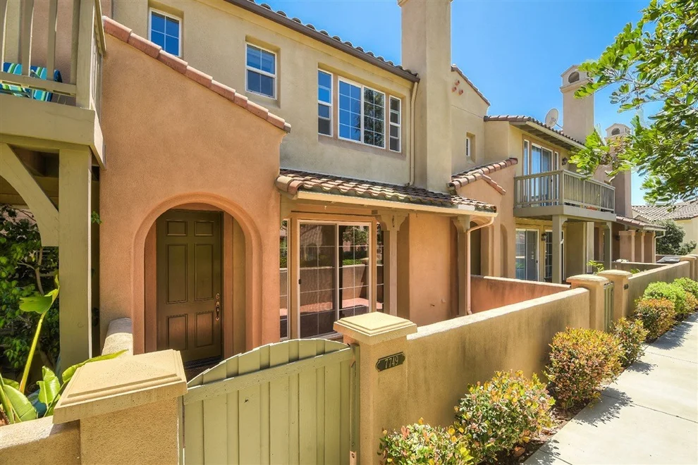 Unit for sale at 7749 Calle Andar, Carlsbad, CA 92009