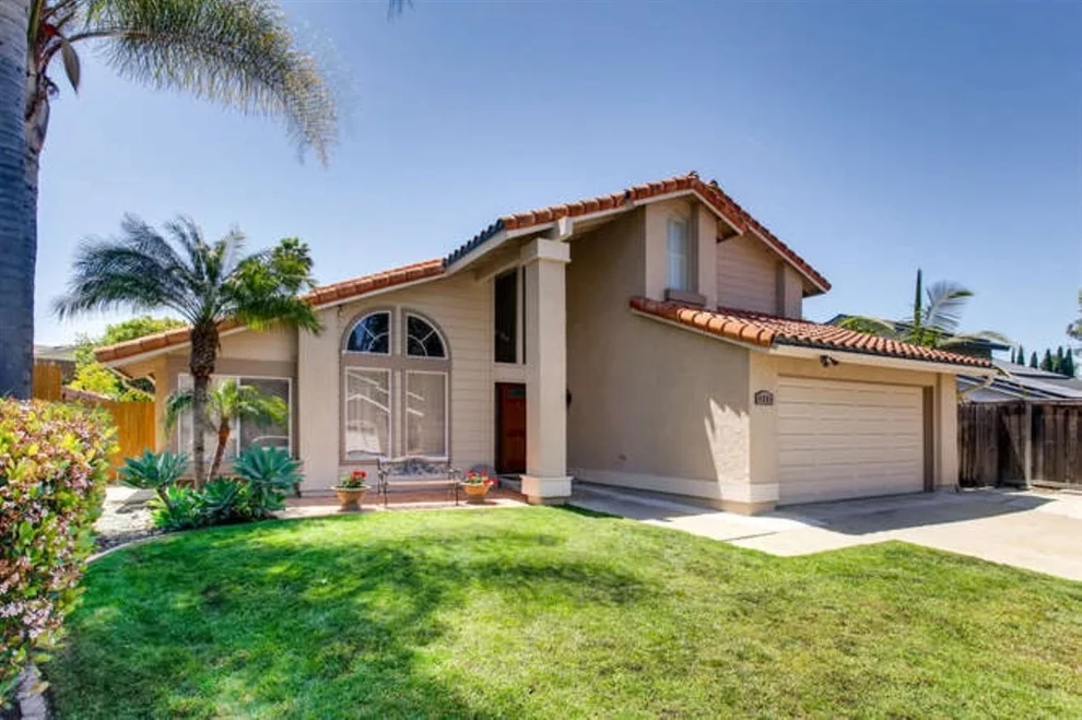 Unit for sale at 4551 Calle De Vida, San Diego, CA 92124