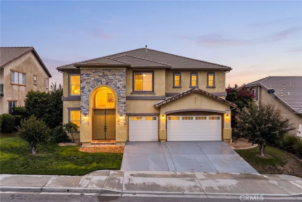 Unit for sale at 30017 Red Hill Road, Highland, CA 92346