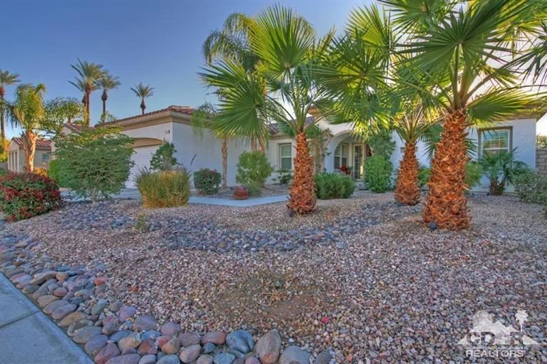 Unit for sale at 44670 Via Venice, La Quinta, CA 92253