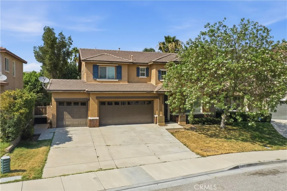 Unit for sale at 14603 Fair Oak, Lake Elsinore, CA 92530