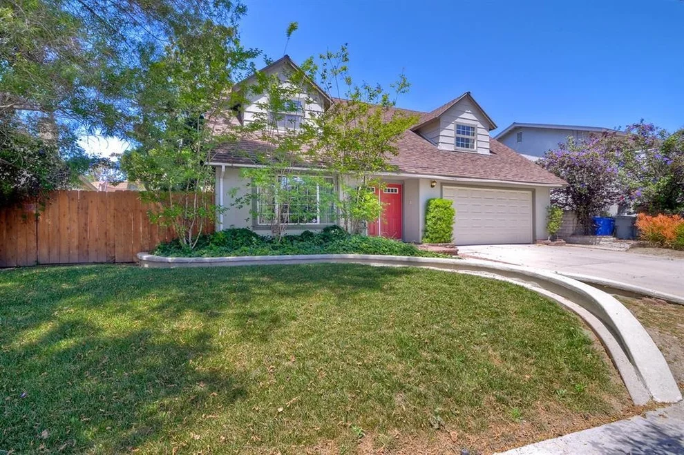 Unit for sale at 1174 Tower Pl, Vista, CA 92083