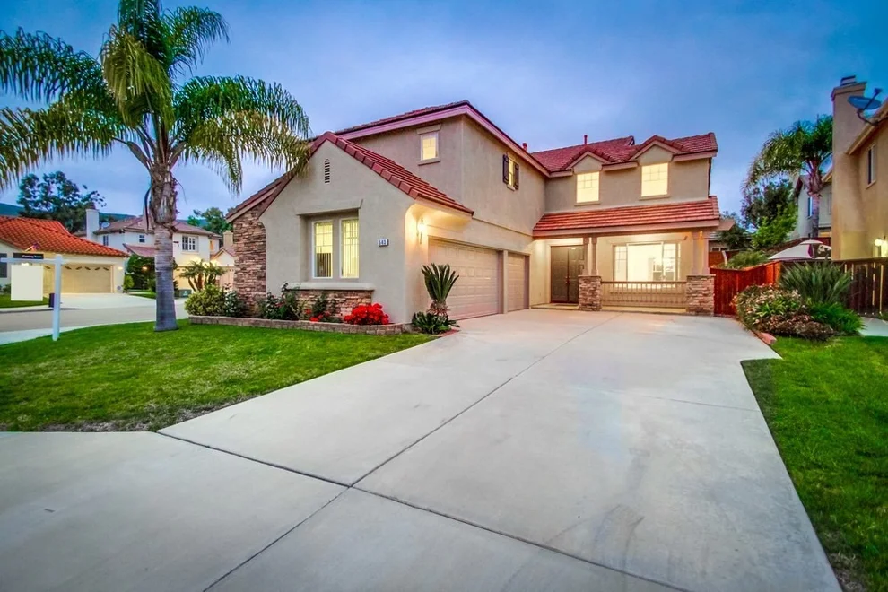 Unit for sale at 543 Lawndale Pl, San Marcos, CA 92069