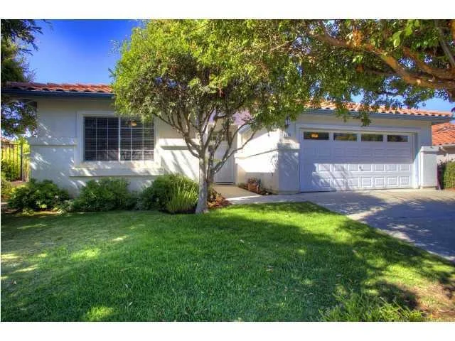Unit for sale at 2609 Lobelia Road, Alpine, CA 91901