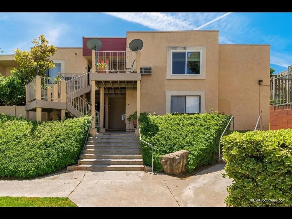 Unit for sale at 433 Autumn Dr, San Marcos, CA 92069