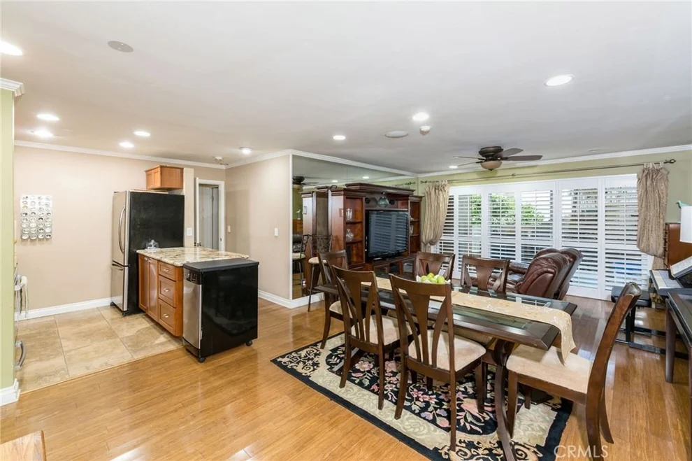 Unit for sale at 605 S Prospect Avenue, Redondo Beach, CA 90277