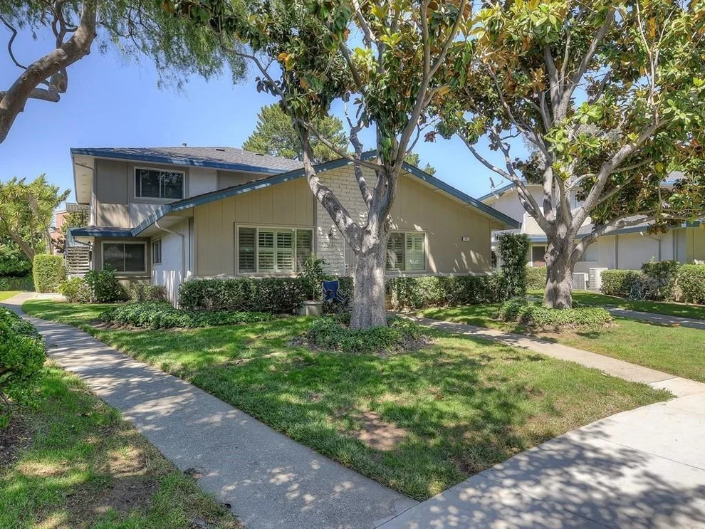 Unit for sale at 287 Watson Drive, Campbell, CA 95008