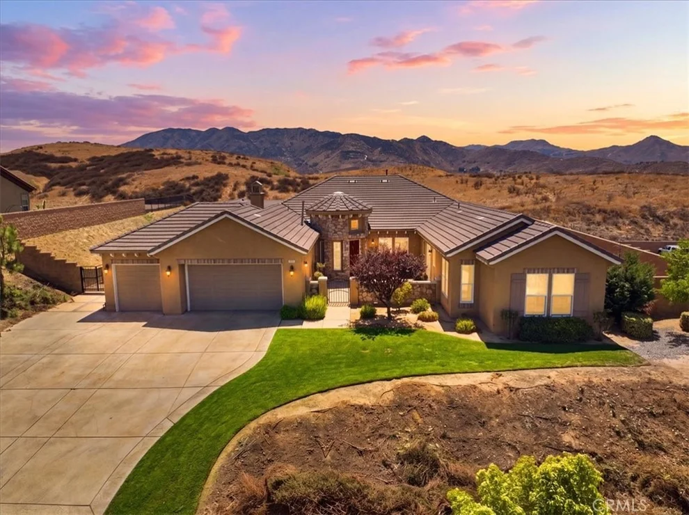 Unit for sale at 3086 Crystal Ridge Lane, Colton, CA 92324