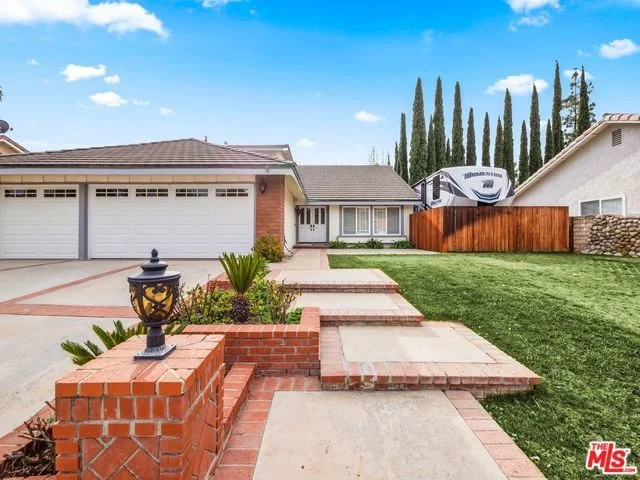 Unit for sale at 28924 DARGAN Street, Agoura Hills, CA 91301