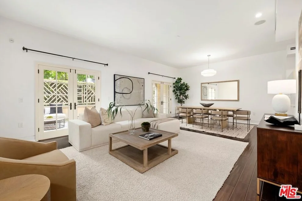 Unit for sale at 225 S Hamilton Drive, Beverly Hills, CA 90211