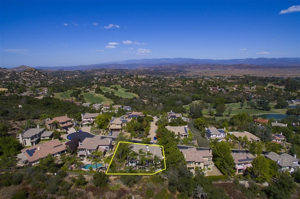 Unit for sale at 17121 Woodson View, Ramona, CA 92065
